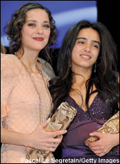 Marion Cotillard and Hafsia Herzi 