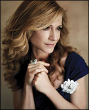 Holly Hunter finds 'Grace' - En...