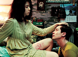 There's an increased interest in 'Thirst,' the latest offering from Park Chan-Wook, due to the success of vampire film 'Twilight.'