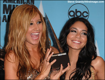 Ashley Tisdale, Vanessa Hudgens