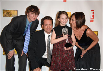 Paul Dano, Greg Kinnear, Toni Collette and Abigail Breslin