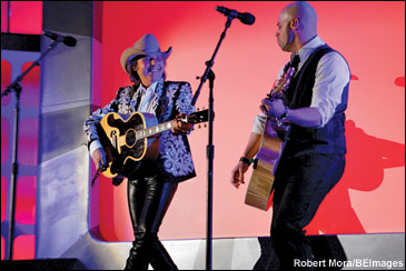 Dwight Yoakam and Chris Daughtry