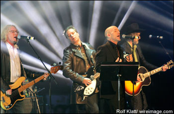  R.E.M. get to Austin before their new album 'Accelerate' arrives in stores April 1. 'Accelerate' has a raw live element, even a pronounced rasp in Michael Stipe's voice. 