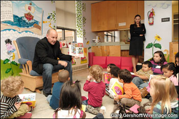 Children's book author and National Ambassador of Young People's Literature, Jon Scieszka, reads to children at Jumpstart's Read for the Record in New York -- October 2, 2008