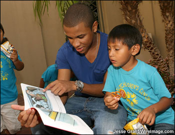 Actor Tequan Richmond attends the Jumpstart's Read for the Record event at The Los Angeles Public Library on October 2, 2008 in Los Angeles, California.