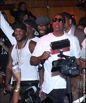 Jay-Z performs beside Young Jeezy during Young Jeezy's 'Presidential Status' Inauguration Ball at Club Love in Washington, D.C. -- January 18, 2009