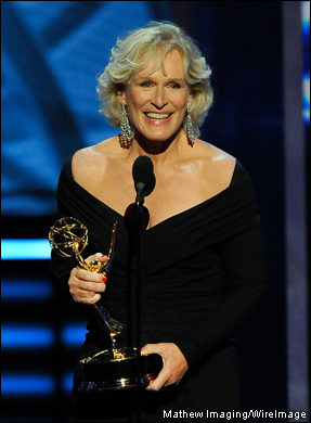 'Damages' star Glenn Close accepts her drama actress Emmy award.