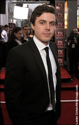Actor Casey Affleck arrives to the 14th Annual Screen Actors Guild Awards at the Shrine Auditorium on January 27, 2008 in Los Angeles, California. View pt. 1 of gallery 
